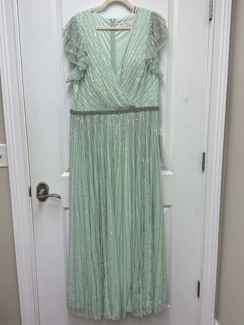 Mac Duggal Size 16 Green Sequin Beaded V-Neck Ruffle Cap Sleeve Maxi Ball Gown B - Picture 6 of 13